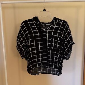 Forever 21 Cropped Black and White Grid Button Down Shirt